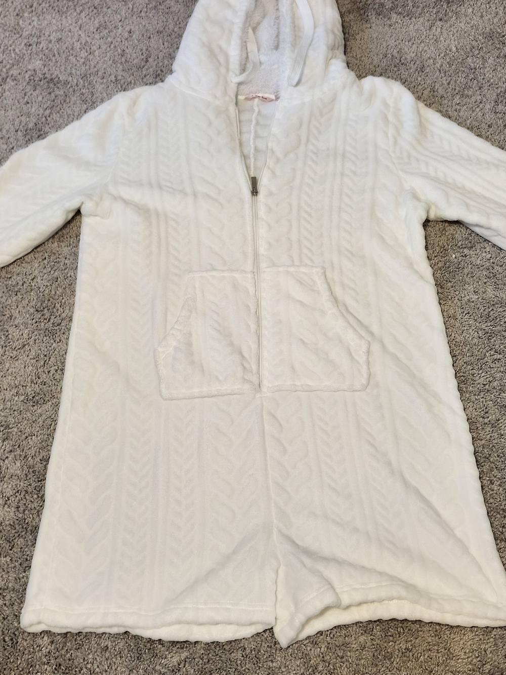 Sweater White Extra Large Hooded Zip Up Front Sweater Pajamas